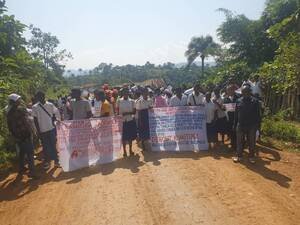 Sud-Kivu :Les habitants de mwenga et kamituga dans la rue pour réclamer l&rsquo;asphaltage de la RN2 ,Bukavu- Lwino.