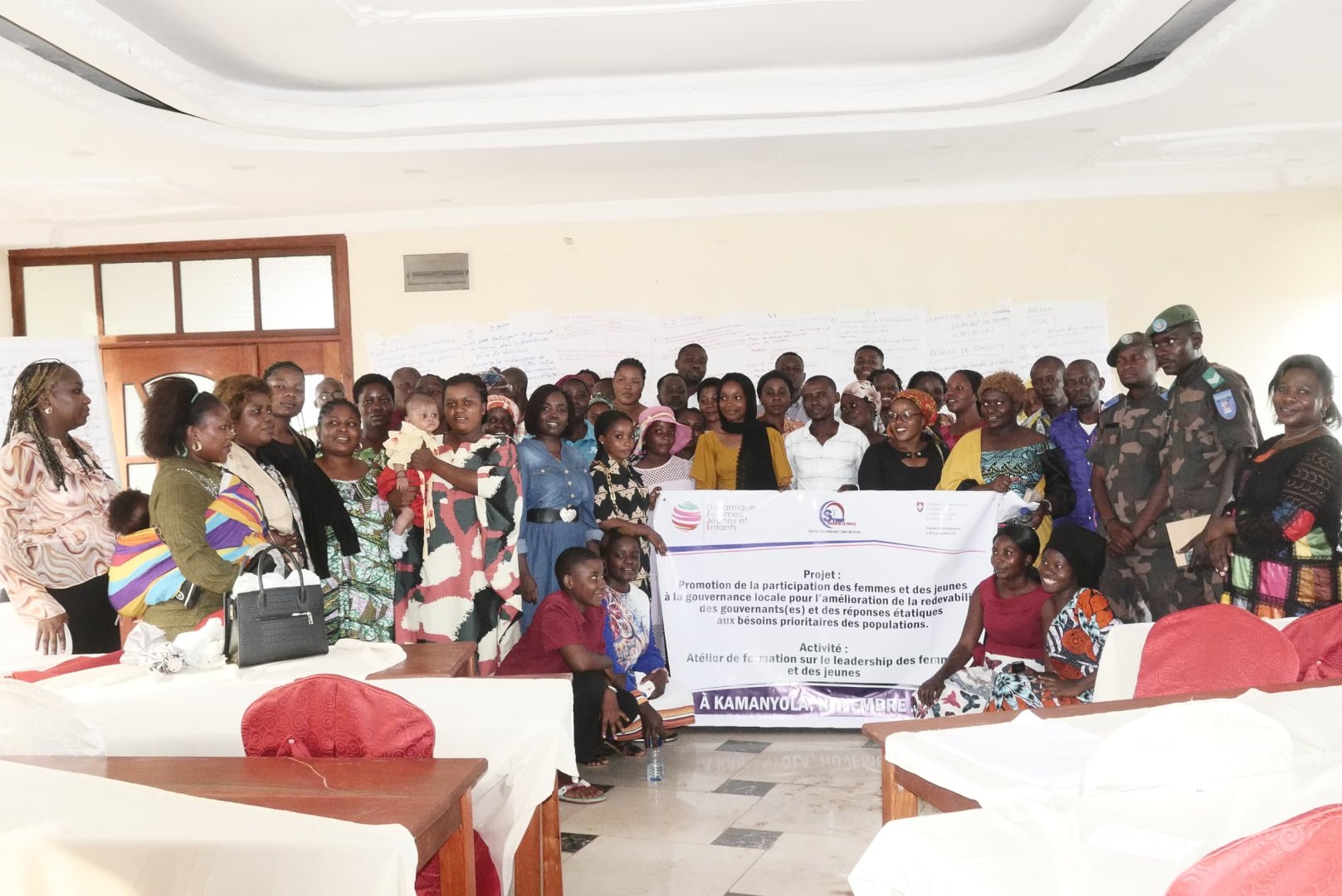 Kamanyola : La Dynamique Femmes, Jeunes et Enfants forme 50 participants sur le leadership féminin et des jeunes