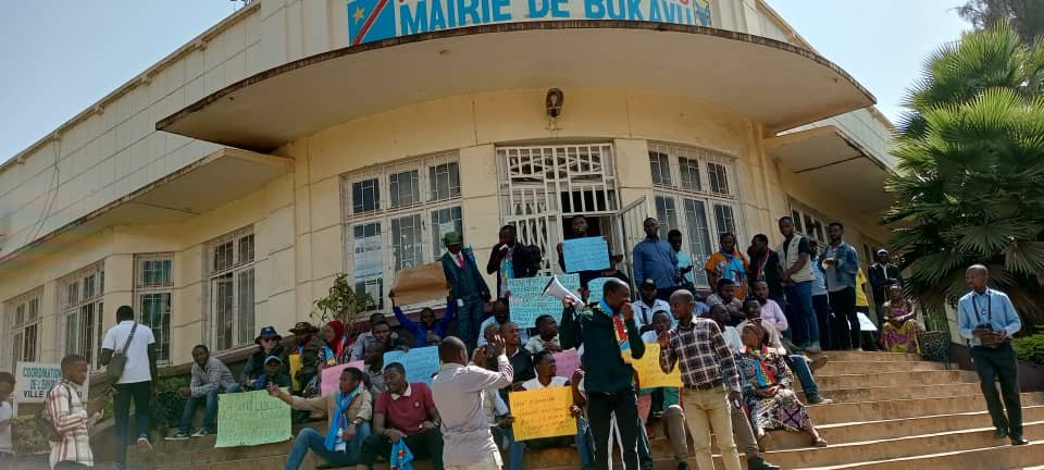 Sud Kivu / sit-in: La société civile du sud Kivu exige la fermeture des frontières avec le Rwanda