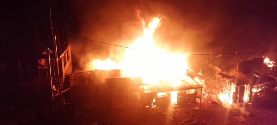 KALEHE:/ Incendie: 2 morts et plus de 50 maisons commerciales calcinées