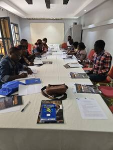 Sud-Kivu : Le Journal  Courrier de Bukavu renforce sa collaboration avec les organisations partenaires de la DDC