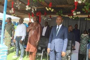 Uvira: Exetat 2025: Début des examens hors session, le Gouverneur Jean-Jacques Purusi lance officiellement les épreuves à l’Institut Mwanga