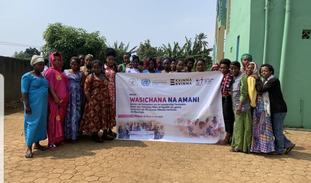 Mwenga : 50 jeunes filles formées par La Prunelle RDC Asbl pour promouvoir la paix et l&rsquo;égalité dans le cadre du programme « Wasichana na Amani »