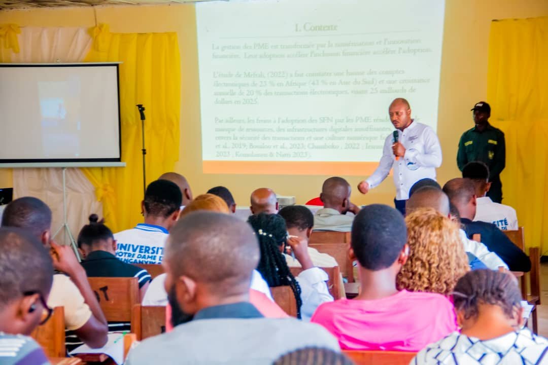 Sud-kivu : « Liberté économique et innovation » au centre d’une conférence-débat organisée par l&rsquo;Université Notre Dame de Tanganyika d&rsquo;Uvira.