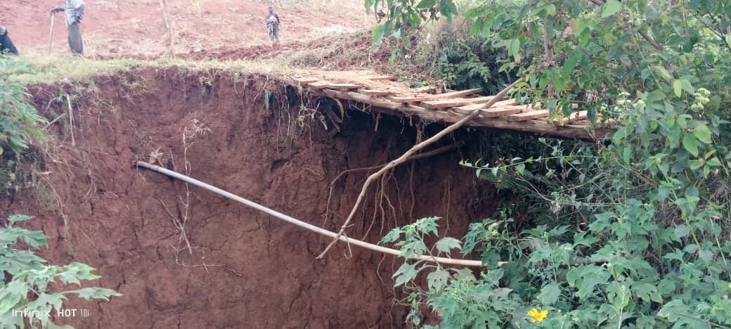 CIRHAVANYI /BUSHWIRA : Le Pont BIZIBU en voie de disparition
