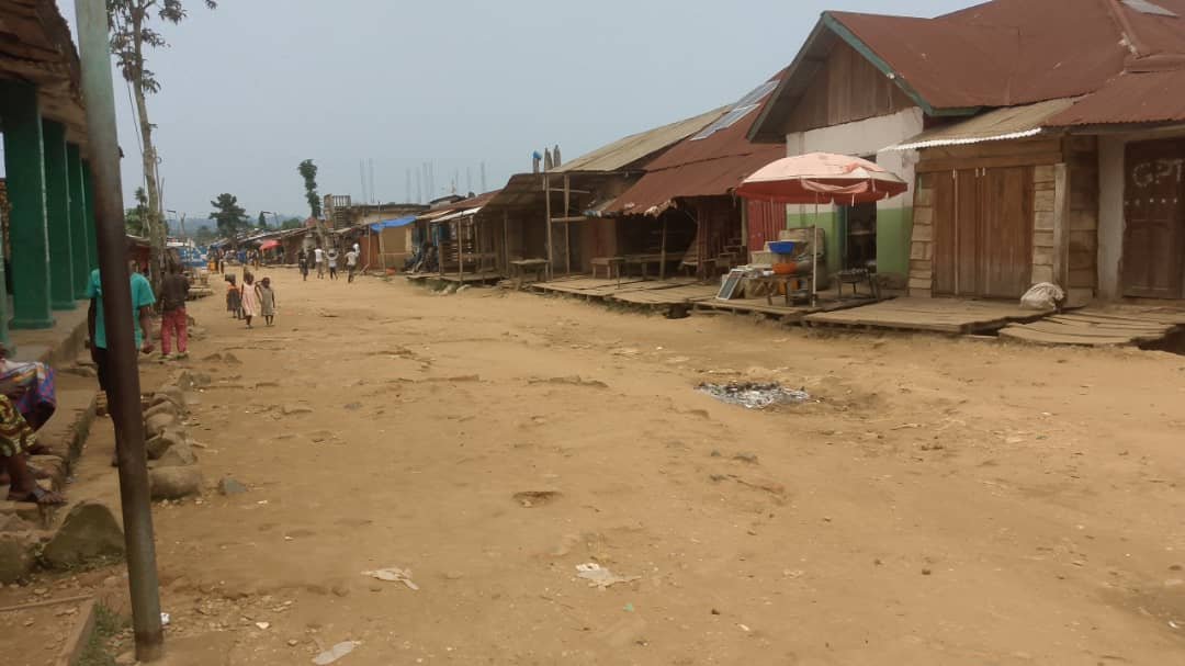 Shabunda paralysée par une journée ville morte : la société civile exige le départ des Wazalendo