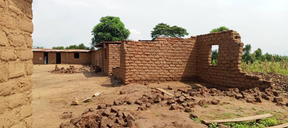 Kamanyola : Sept salles de classe détruites, l’EP CIBUGA contrainte au système de double vacation