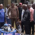 SHABUNDA : 17 présumés voleurs dont 4 femmes présentés par les services de sécurité, l’administrateur du territoire promet des sanctions exemplaires