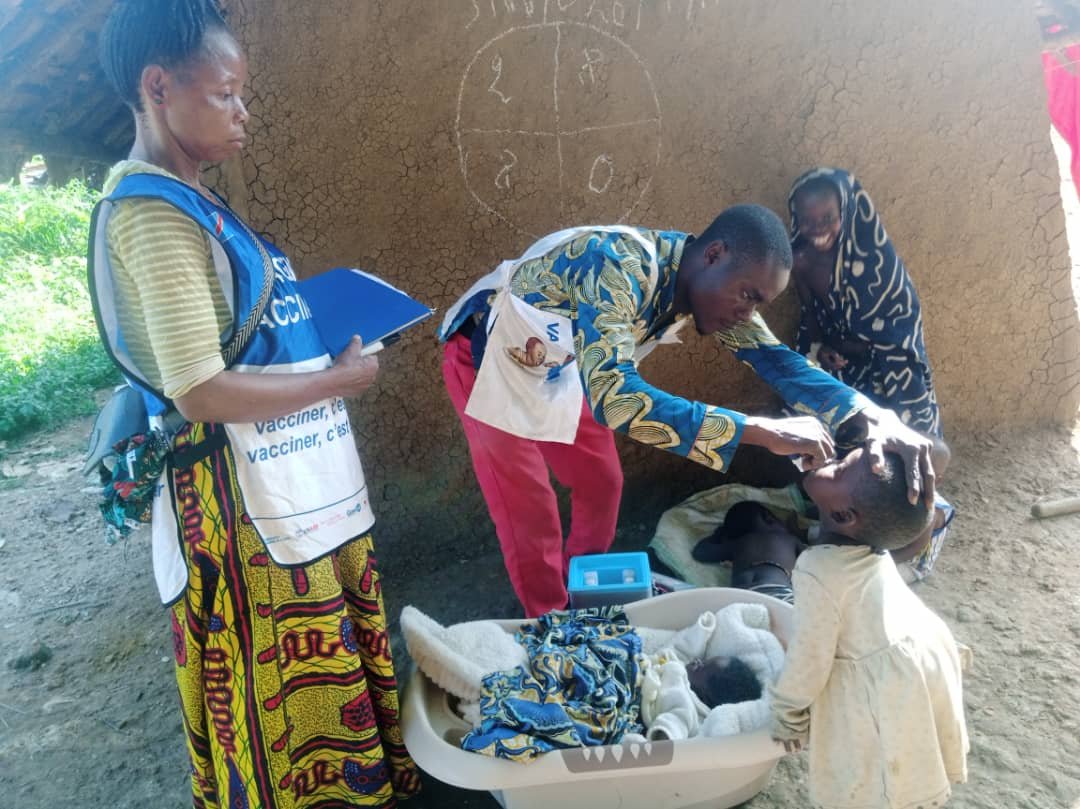 Shabunda : Lancement d’une vaste campagne de vaccination contre la poliomyélite, plus de 43 000 enfants ciblés