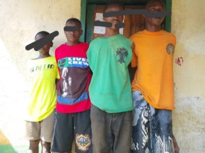 Mwenga : Quatre présumés malfaiteurs appréhendés au marché de Kiné