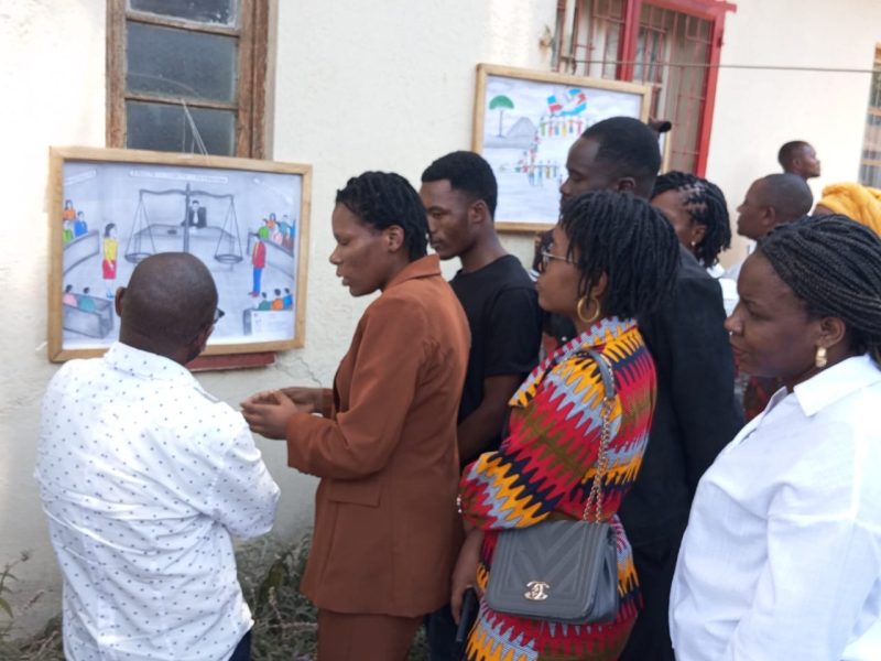 Journée de la jeunesse à Bukavu : les jeunes exposent leurs rêves et défis à travers « 26 couleurs de la paix »