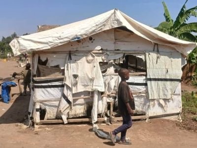 Kalehe : Plus de 80 % des abris du site de déplacés de Katashola fortement dégradés