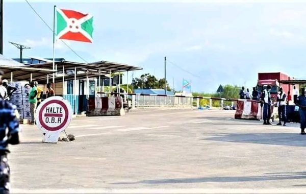 RDC–BURUNDI : le jeton transfrontalier facilite la mobilité des petits commerçants à Kavimvira